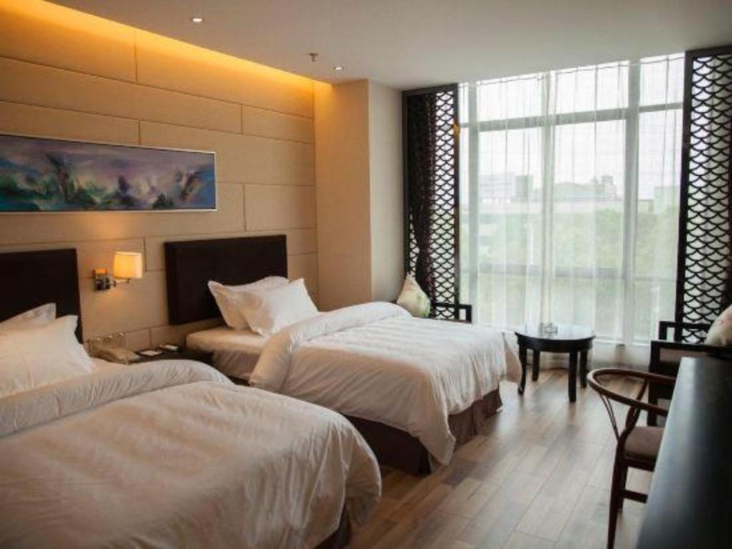 Jinjiang Metropolo Hotel - Liyang Tianmu Lake Changzhou  Exterior photo