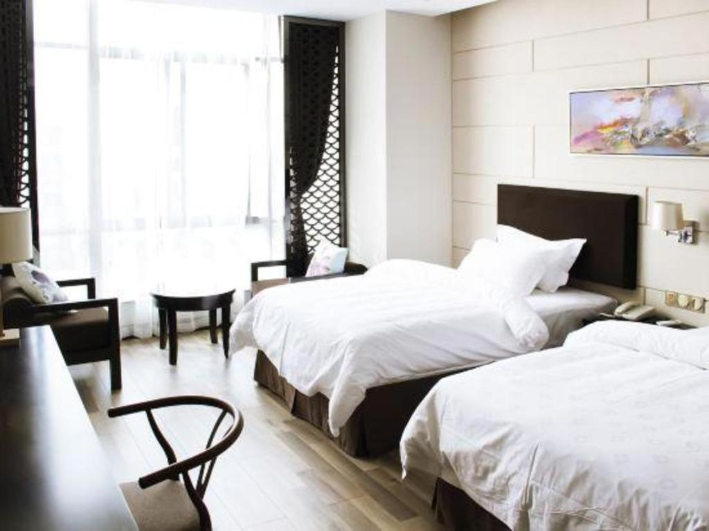 Jinjiang Metropolo Hotel - Liyang Tianmu Lake Changzhou  Exterior photo
