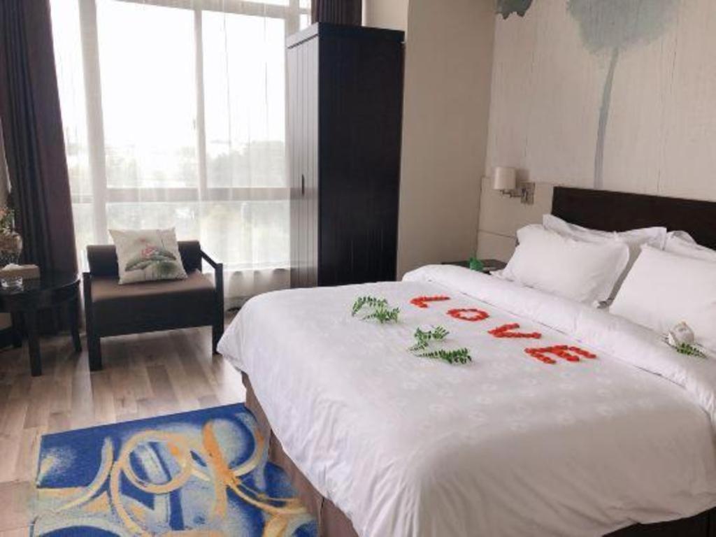 Jinjiang Metropolo Hotel - Liyang Tianmu Lake Changzhou  Exterior photo